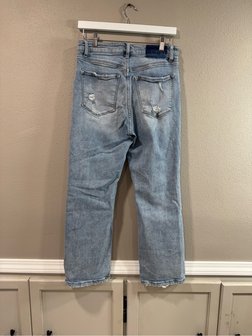 Vervet Light Wash Distressed High-Rise Women's Jeans - Picture 4 of 8